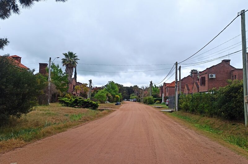 TERRENO CON FRENTE A 3 CALLES