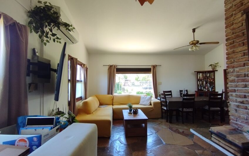 HERMOSO CHALET MAS 2 APTOS,  EN 1500 M2 DE TERRENO