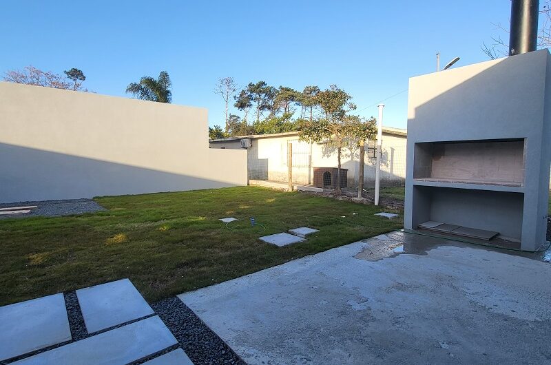 ESTRENE , BUENA EDIFICACION  Y MUY SEGURA