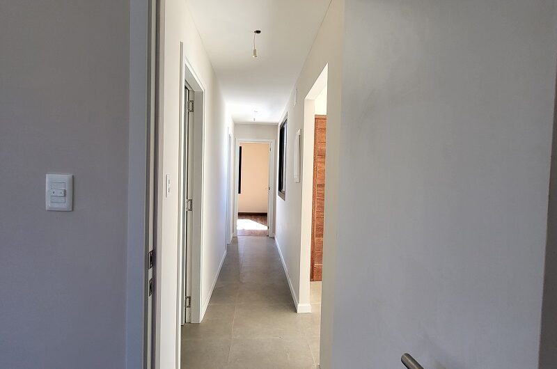 ESTRENE HERMOSA CASA EN UNA PLANTA