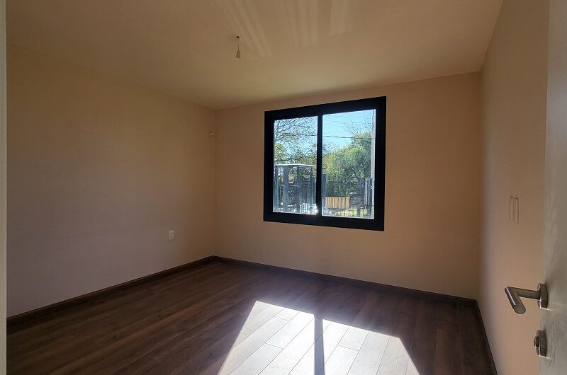 ESTRENE HERMOSA CASA EN UNA PLANTA