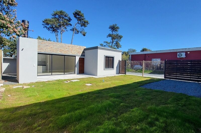 ESTRENE , BUENA EDIFICACION  Y MUY SEGURA