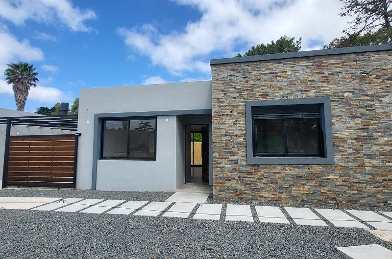 ESTRENE EN BARRIO CERRADO , PROXIMO A AV. GIANNATTASIO