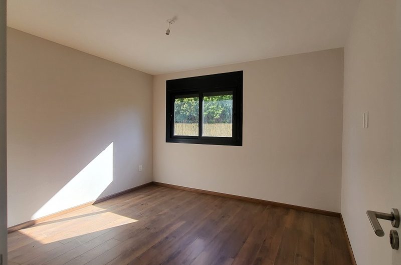 ESTRENE EN SOLYMAR SUR CON BUEN FONDO