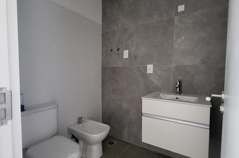 ESTRENE EN SOLYMAR SUR CON BUEN FONDO