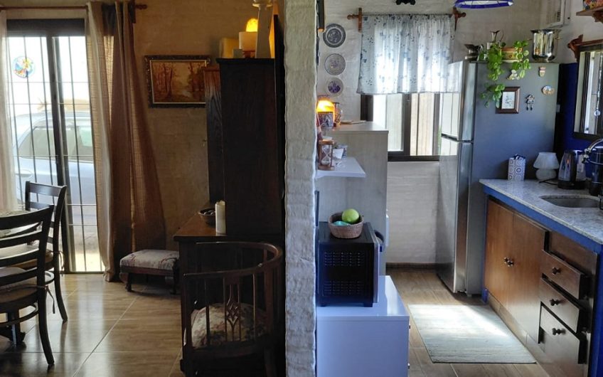 CHALET EN IMPECABLE ESTADO , PARA ENTRAR A VIVIR