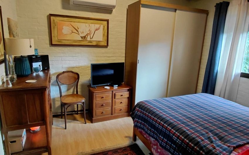 CHALET EN IMPECABLE ESTADO , PARA ENTRAR A VIVIR