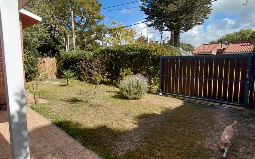 CHALET EN IMPECABLE ESTADO , PARA ENTRAR A VIVIR