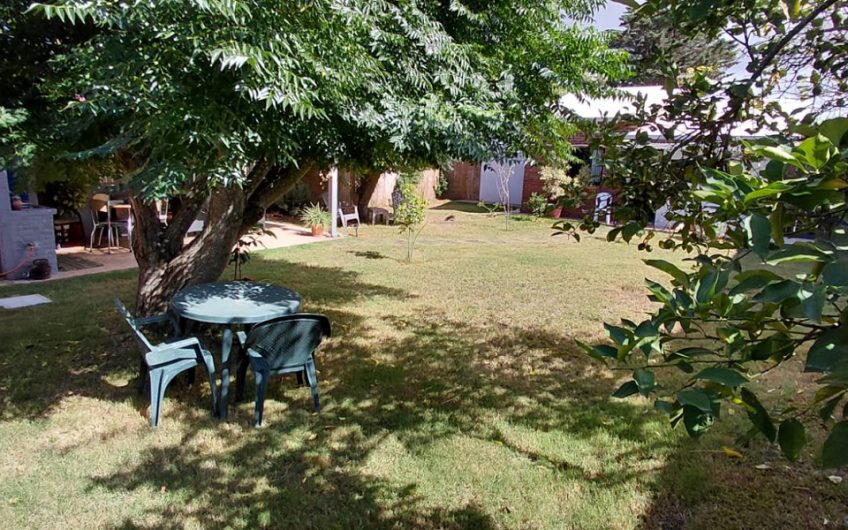 CHALET EN IMPECABLE ESTADO , PARA ENTRAR A VIVIR