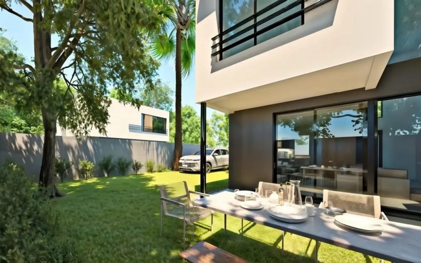 ESTRENE HERMOSAS CASAS , PROXIMO A LA PLAYA