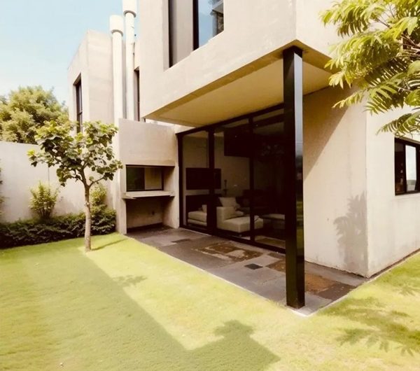 ESTRENE HERMOSAS CASAS , PROXIMO A LA PLAYA