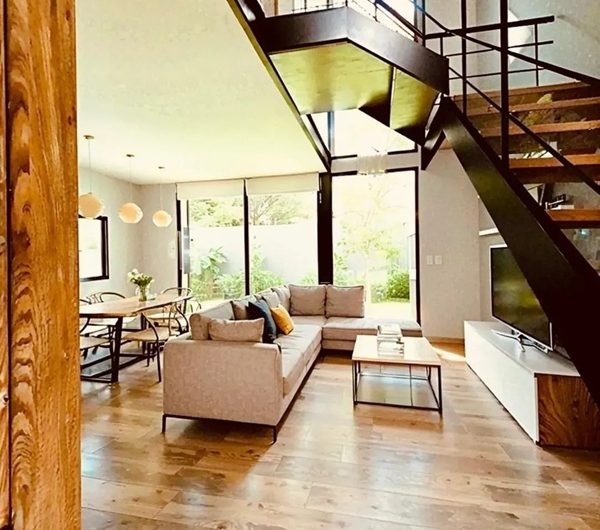 ESTRENE HERMOSAS CASAS , PROXIMO A LA PLAYA